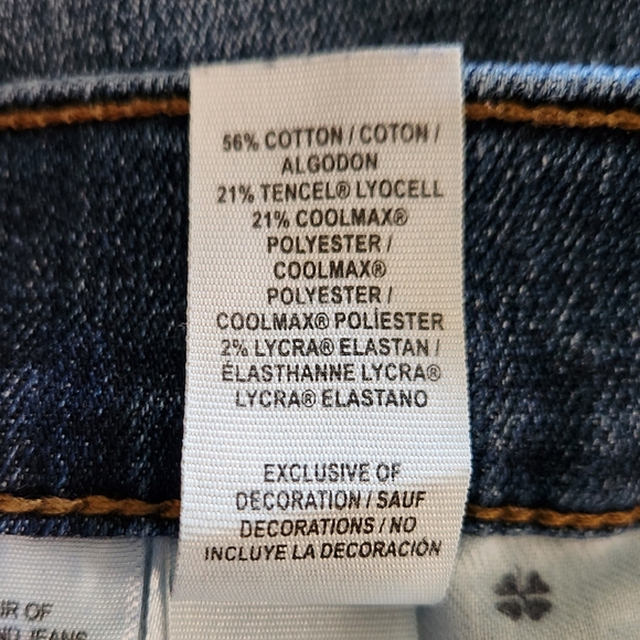 Lucky Brand 110 Skinny Jeans - Picture 9 of 9